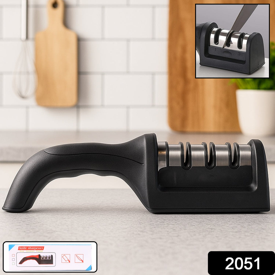 Knife sharpener in red for both ceramic and steel blades