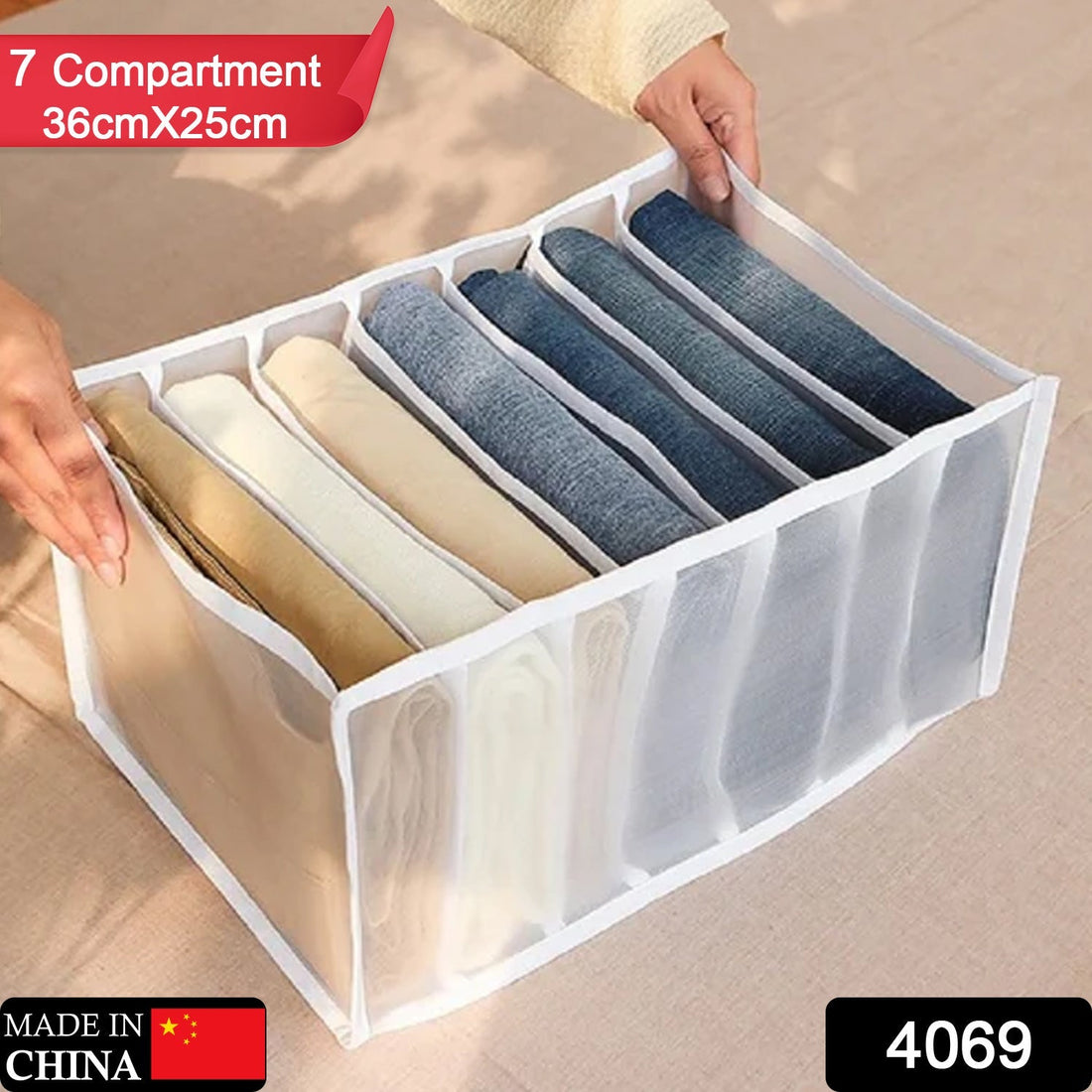 Clothes organizer with 7 grid compartments
