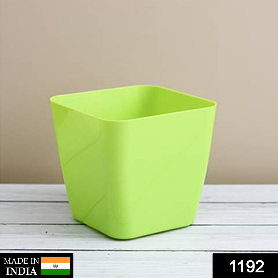 Square flower pot for indoor or outdoor gardening